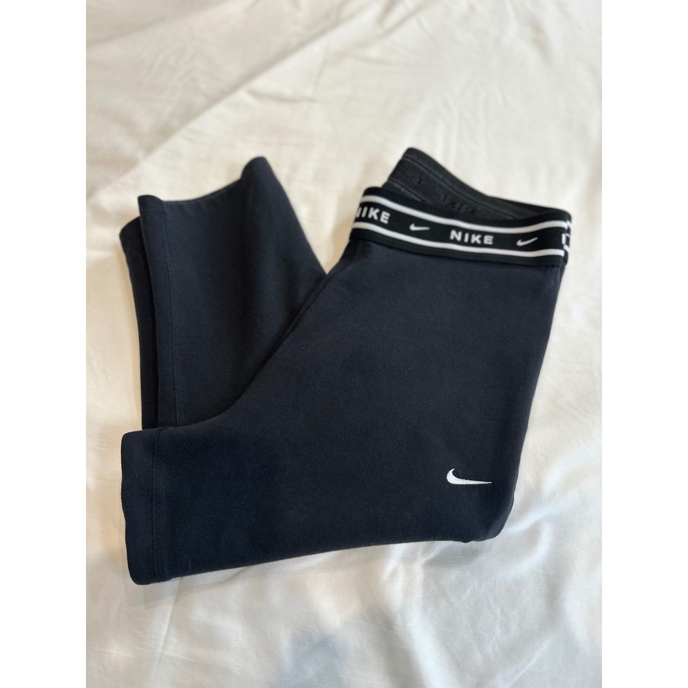 Nike Womens Black Capri Leggings Branded Waistband Size Large